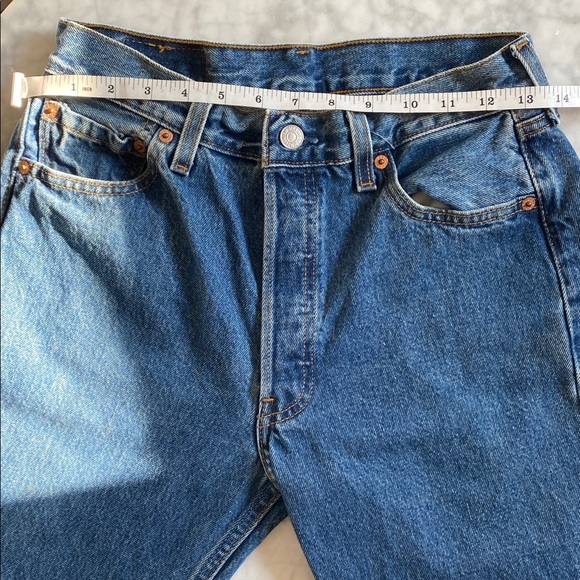 Vintage Levi’s 501s 90s denim jeans - Picture 3 of 15